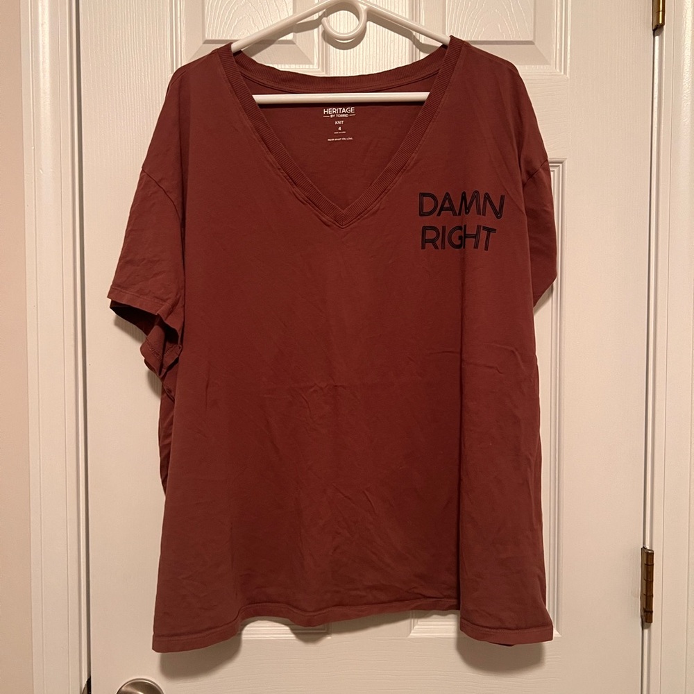Torrid Heritage Dusty Rose V-Neck Women's V-Neck Tee